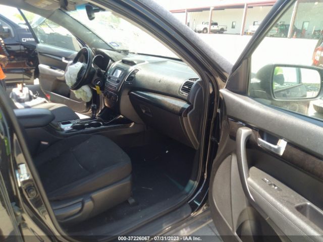 5XYKT3A65EG464892 KIA SORENTO LX