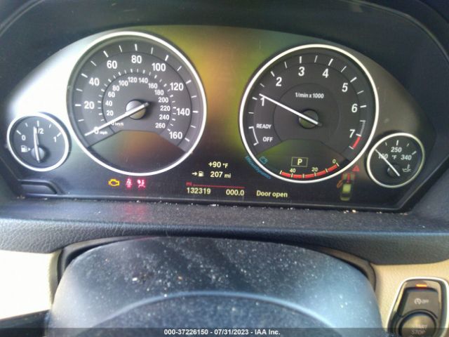 WBA3B1C51FP831203 BMW 3 Series 320i