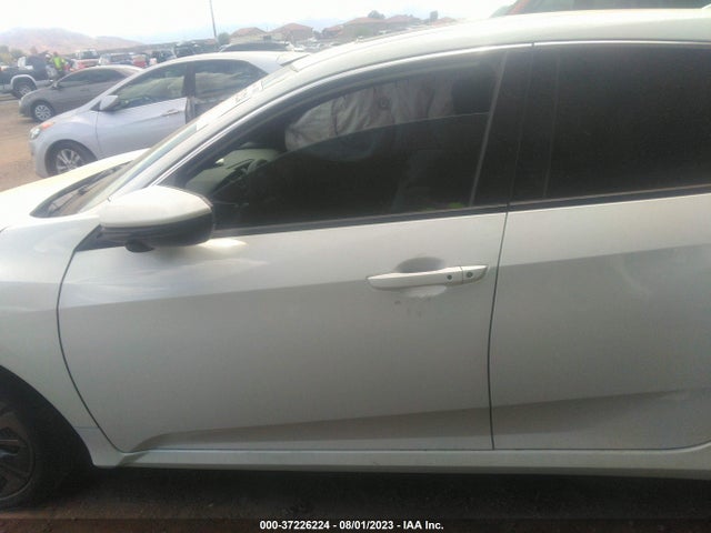 Honda Civic Hatchback Ex 2017 SHHFK7H59HU206331 Image 14