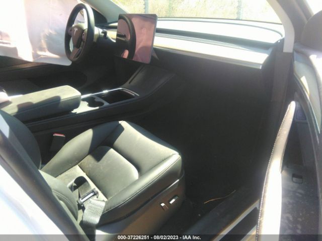 7SAYGDEE6PA033915 Tesla Model Y Long Range