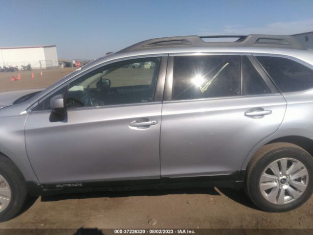 4S4BSAFC6K3379576 Subaru Outback Premium