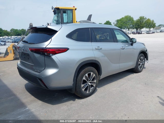Toyota Highlander Xle 2021 5TDGZRBH2MS136550 Image 10