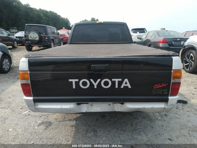 1985 TOYOTA PICKUP XTRACAB RN59 SR5 VIN: JT4RN59G3F0164387