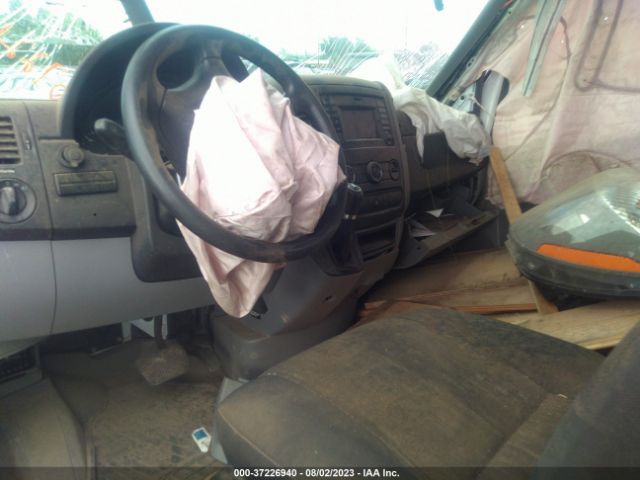 WD3PE7CD1HP553292 Mercedes-Benz SPRINTER CARGO VAN
