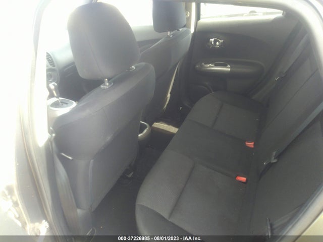 2011 NISSAN JUKE S VIN: JN8AF5MR1BT016108