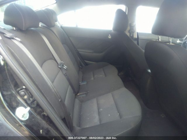 3KPFK4A71HE097428 KIA FORTE LX
