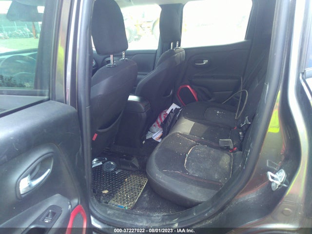 ZACCJBCT7GPD88442 Jeep Renegade Trailhawk