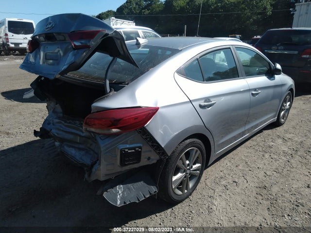 Hyundai ELANTRA SE 2017 5NPD84LF5HH113538 Image 4