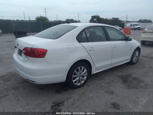 2012 VOLKSWAGEN JETTA SEDAN SE W VIN: 3VWDP7AJ9CM324995