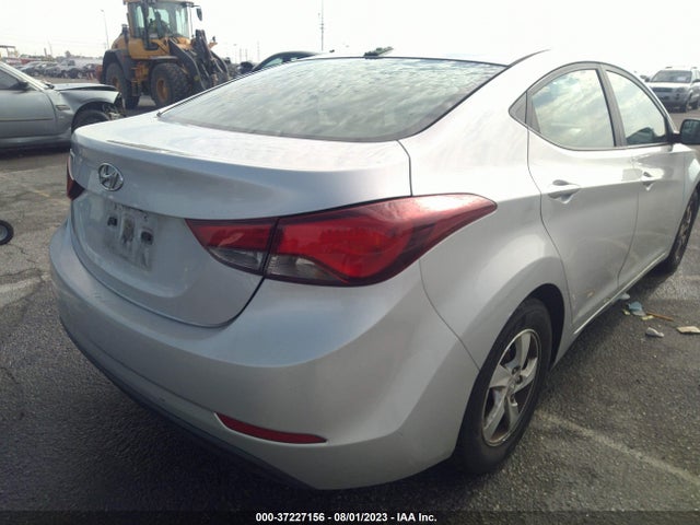 2015 HYUNDAI ELANTRA SE VIN: 5NPDH4AE2FH650794