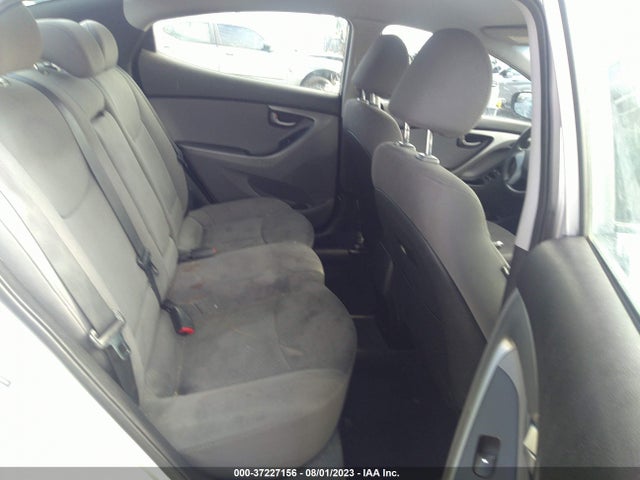 2015 HYUNDAI ELANTRA SE VIN: 5NPDH4AE2FH650794
