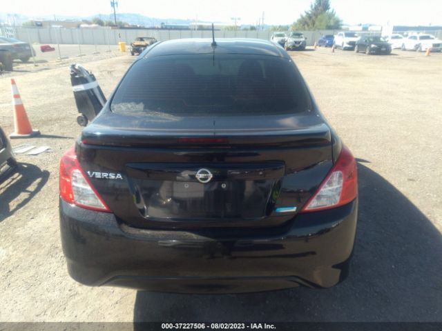 3N1CN7AP9GL829944 Nissan Versa S Plus