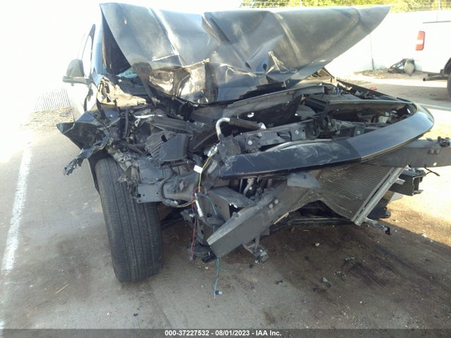 Chevrolet IMPALA LT 2018 1G1105SA0JU101405 Image 6