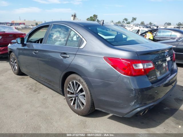 4S3BNAF66K3033114 Subaru Legacy Premium