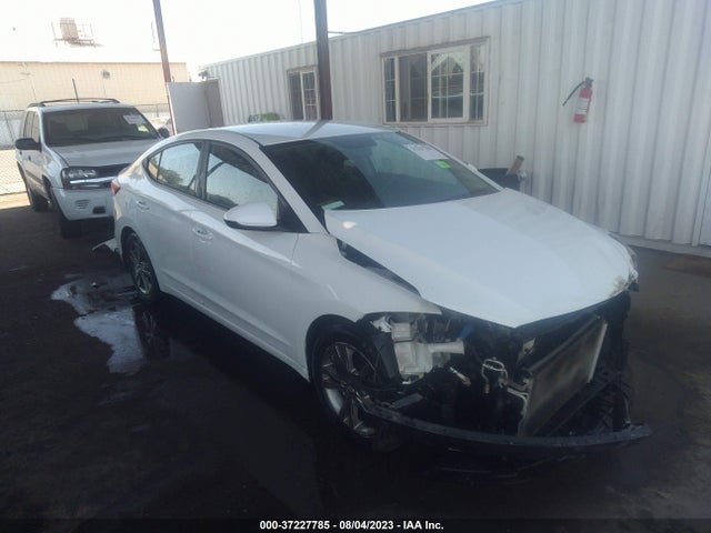 2018 5NPD84LF1JH226974 main image