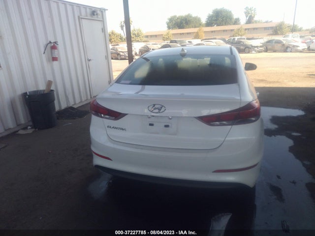 Hyundai ELANTRA SEL 2018 5NPD84LF1JH226974 Image 9