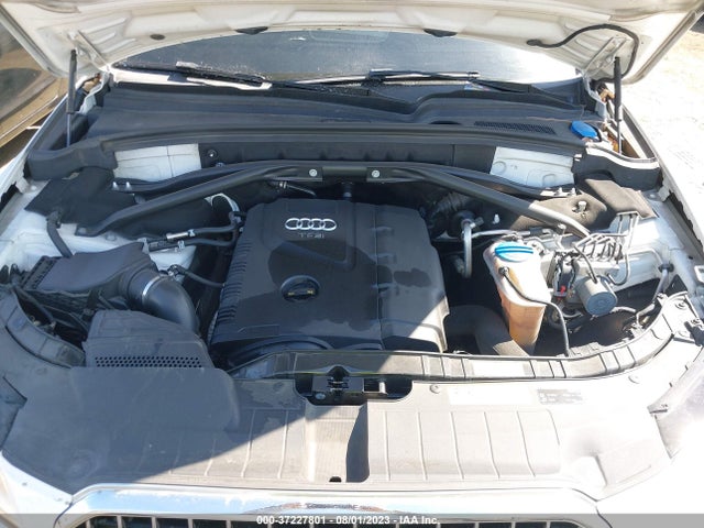 WA1CFAFP9FA015759 Audi Q5 PREMIUM