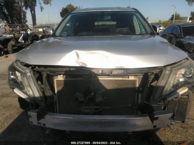 5N1DR2MN5HC696756 Nissan Pathfinder Sv