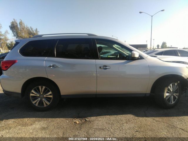 5N1DR2MN5HC696756 Nissan Pathfinder Sv