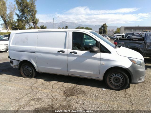 WD3PG2EAXH3204610 Mercedes-Benz METRIS CARGO VAN