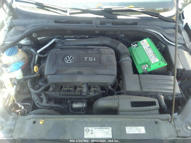 3VWD17AJXFM315079 Volkswagen Jetta Sedan 1.8t Se