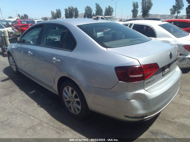 3VWD17AJXFM315079 Volkswagen Jetta Sedan 1.8t Se