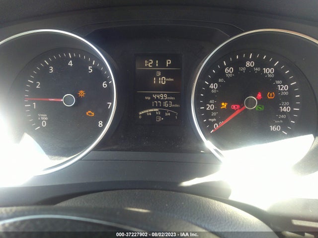3VWD17AJXFM315079 Volkswagen Jetta Sedan 1.8t Se
