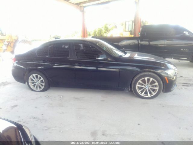 WBA8A9C53JAH13711 BMW 3 Series 320i