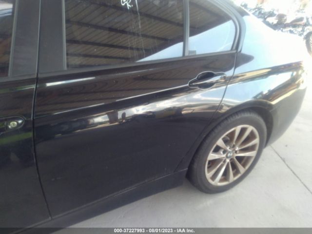 WBA8A9C53JAH13711 BMW 3 Series 320i