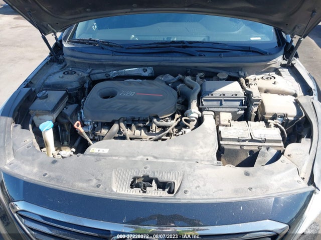 Hyundai Sonata 2.0t Limited 2015 5NPE34AB7FH257382 Image 16