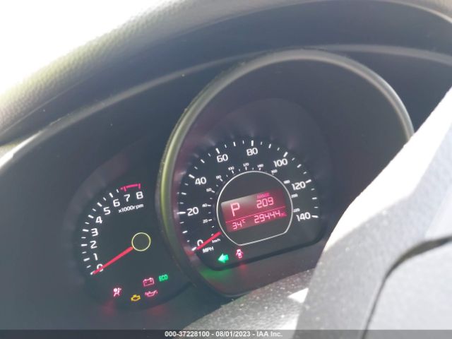 KNDJN2A21H7498357 KIA Soul Base