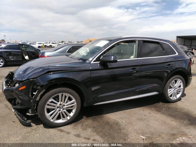 WA1BNAFY5J2022492 Audi Q5 Premium Plus