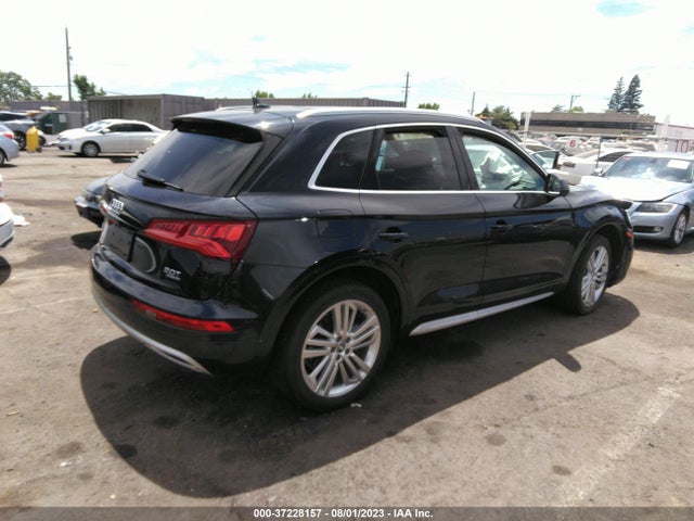 WA1BNAFY5J2022492 Audi Q5 Premium Plus