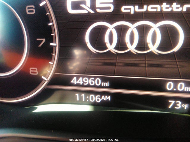 WA1BNAFY5J2022492 Audi Q5 Premium Plus
