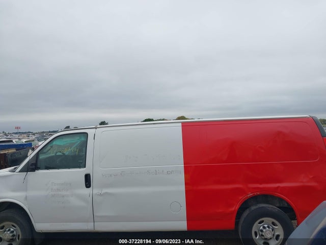 Chevrolet EXPRESS CARGO VAN 2018 1GCZGHHG8J1244431 Image 14