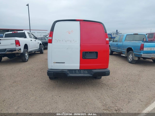 Chevrolet EXPRESS CARGO VAN 2018 1GCZGHHG8J1244431 Image 16
