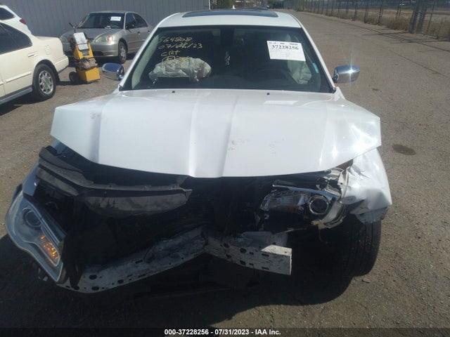2C3CCAEG6HH564229 Chrysler 300 300c