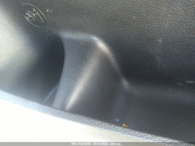 2C3CCAEG6HH564229 Chrysler 300 300c