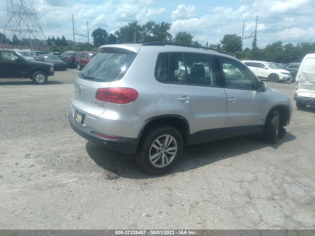 WVGBV7AX3FW578657 Volkswagen TIGUAN S