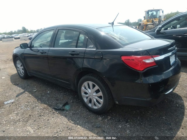 Chrysler 200 LX 2014 1C3CCBAB6EN210441 Image 3
