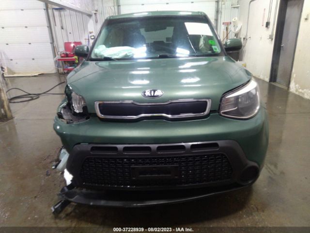 KNDJN2A2XE7027061 KIA Soul Base