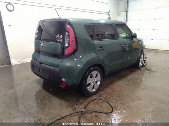 KNDJN2A2XE7027061 KIA Soul Base