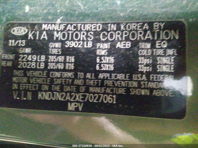 KNDJN2A2XE7027061 KIA Soul Base