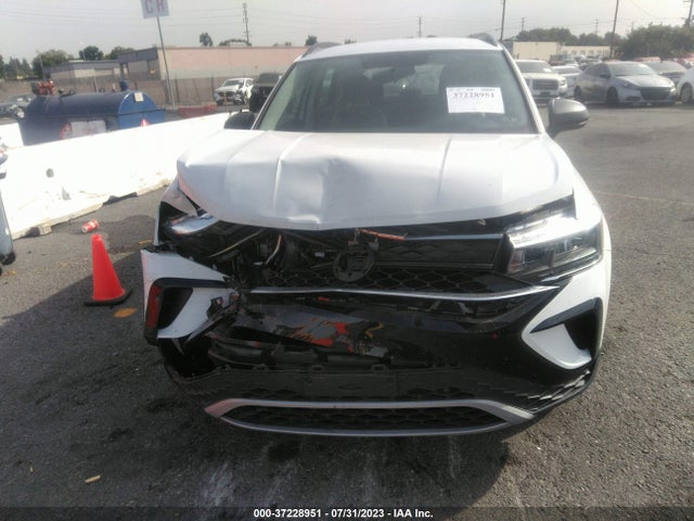 3VVCX7B28NM000673 Volkswagen TAOS S