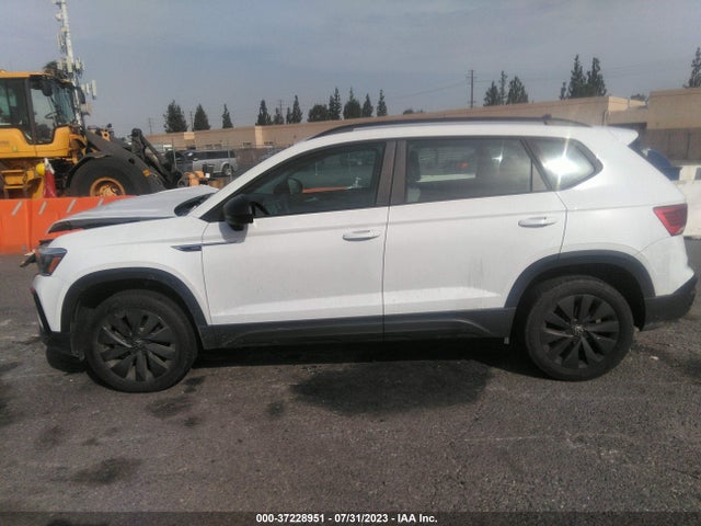 3VVCX7B28NM000673 Volkswagen TAOS S