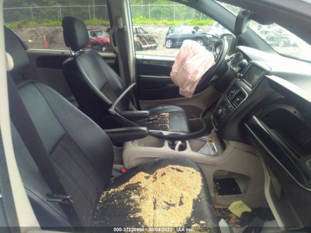 2C4RDGCG1KR553164 Dodge Grand Caravan Sxt