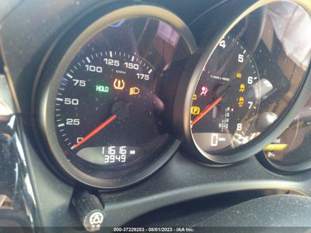 2018 PORSCHE MACAN WP1AA2A54JLB21510 Photo 6