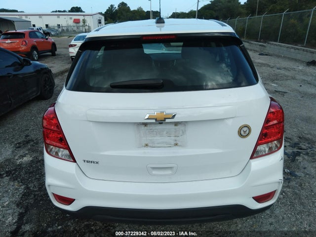 Chevrolet TRAX LS 2019 3GNCJKSB4KL118828 Image 16