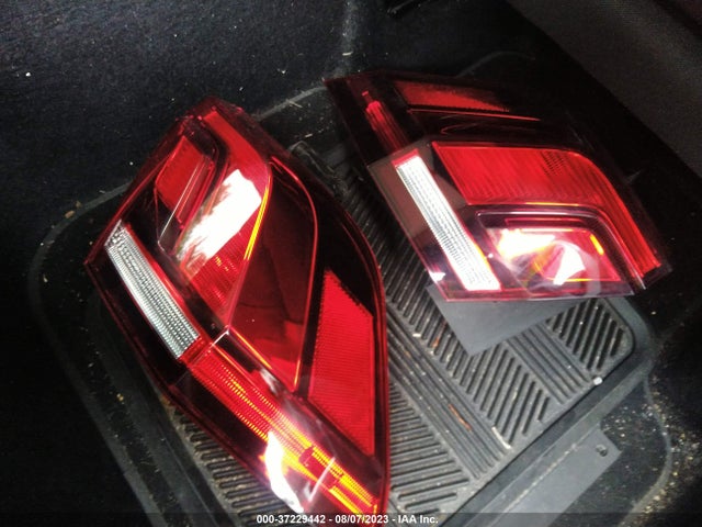 3VV2B7AX1KM081907 Volkswagen Tiguan Se/sel/sel R-line