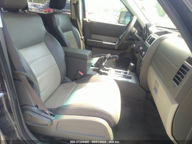 2008 DODGE NITRO SLT VIN: 1D8GU58K18W168682